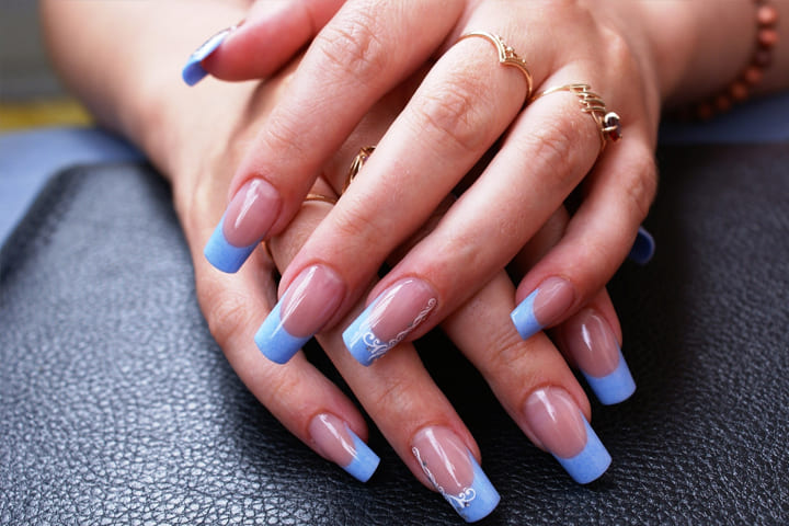 Наращивание ногтей